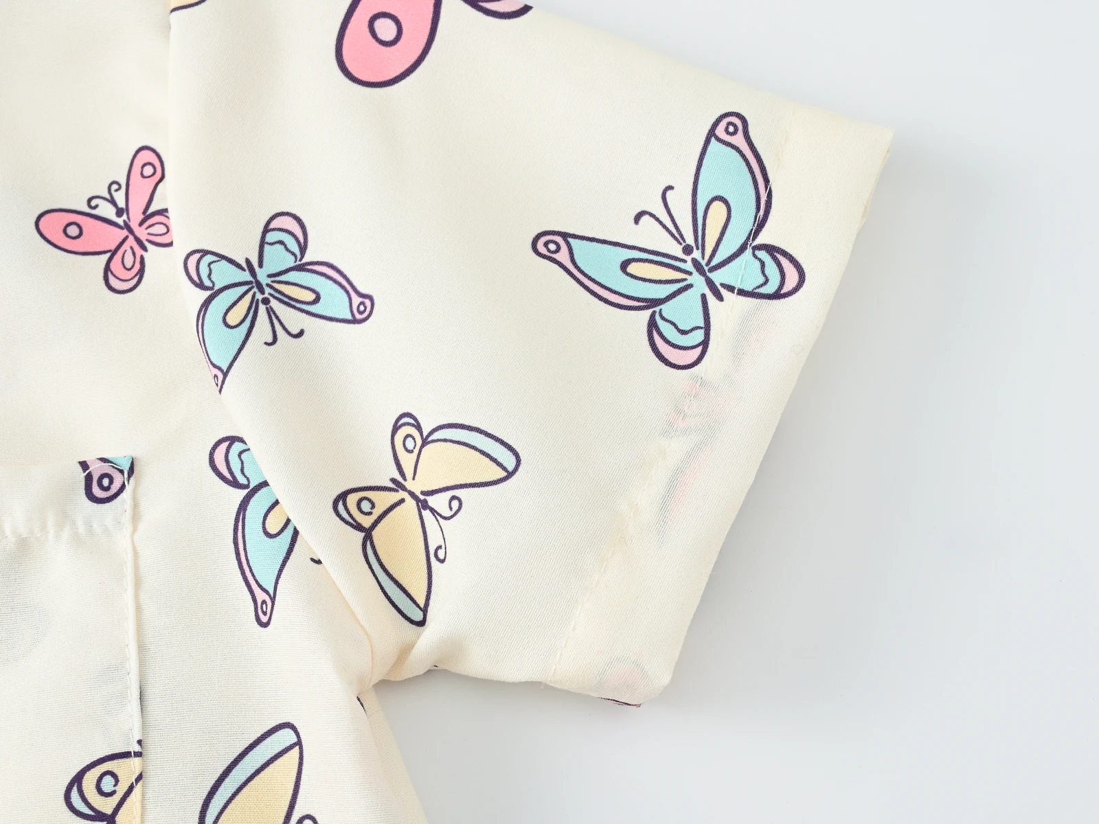 New summer girls and children leisure sweet multicolor printing fashion lapel short sleeve baby thin Korean cute shirt.