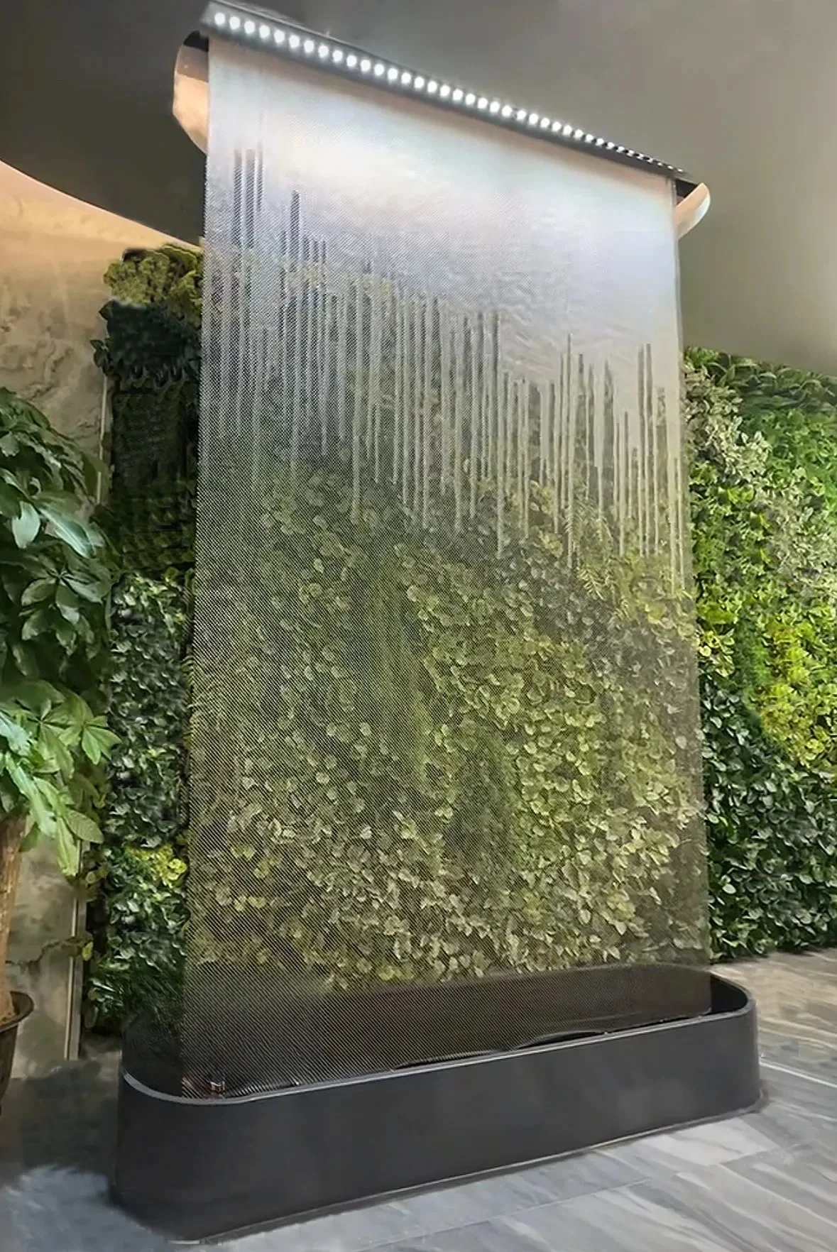 Hotel metal mesh water curtain screen partition wall courtyard garden stainless steel water curtain flowing water landscape