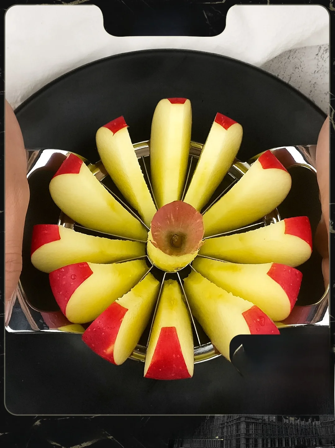 

Large Size 304 Stainl Steel Fruit Slicer - Pear Watermelon Guava Cutter Kitchen Tool for Cooking And Baking