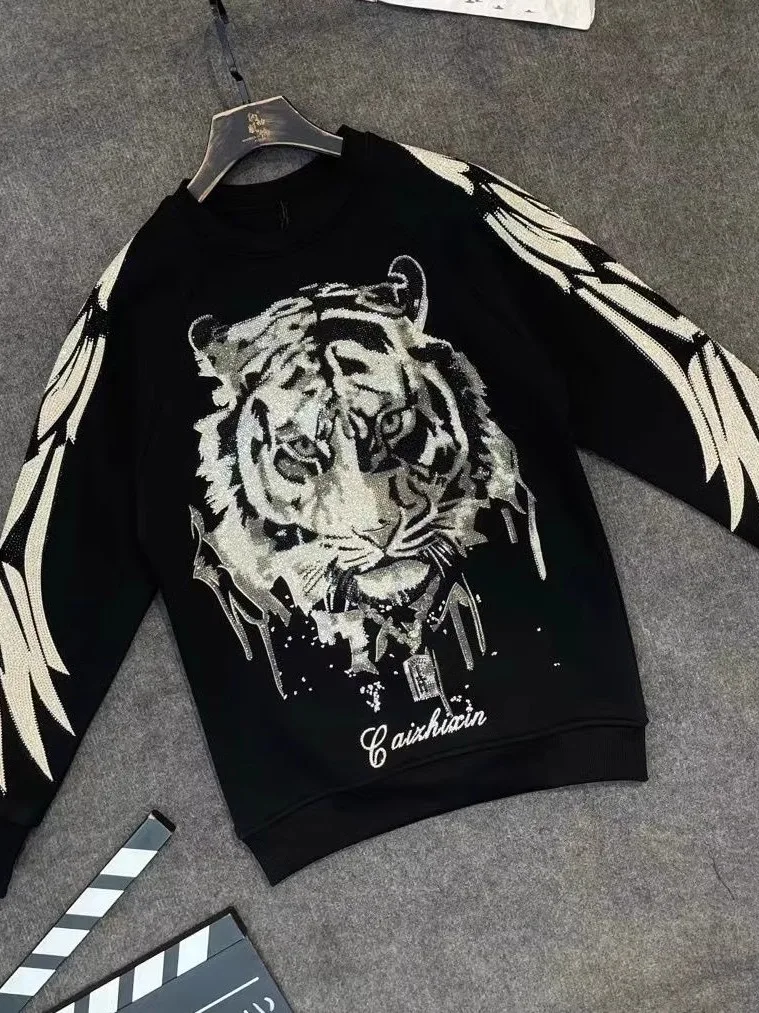 2025 Autumn Winter New Fashion Trend Heavy Rhinestone Round Neck Sweatshirt Black Loose Casual Long Sleeve T-Shirt for Men