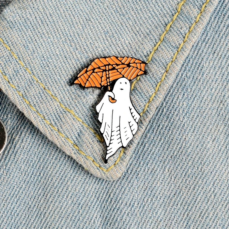 Halloween Ghost Enamel Pin Custom Pumpkin Umbrella Brooches Backpack Clothes Lapel Pin Fun Badge Jewelry Gift for Kids Friends