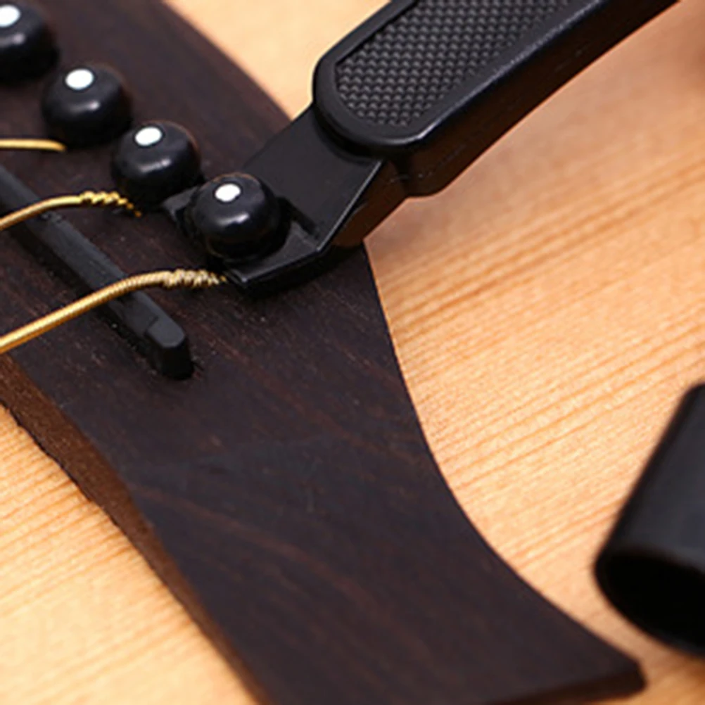 

Guitar String Winder Multi-functional Tool 3 in 1 Bridge Pin Puller Peg Winder Portable String Instruments Accessories Guitar