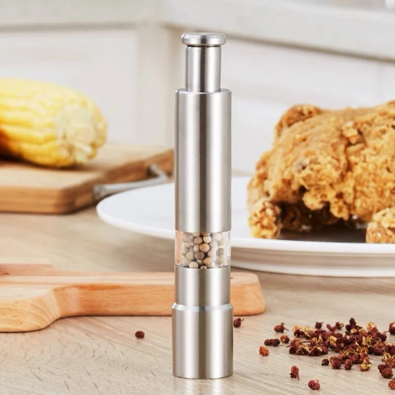 The stainless steel manual finger grinder is compact and convenient, allowing for quick output during on-site grinding
