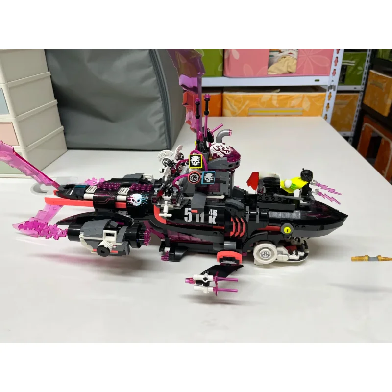 Neue Bausteine Nightmare Shark U-Boot Baustein Modell Spielzeug, geeignet als Geburtstags- oder Weihnachtsgeschenk für Jungen,