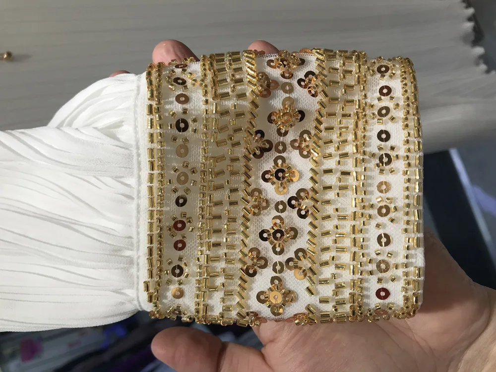 French Elegant Women\'s Dress Beads Square Collar Lantern Sleeve Sequins Big Swing Princess Dress Autumn 2024 Robe