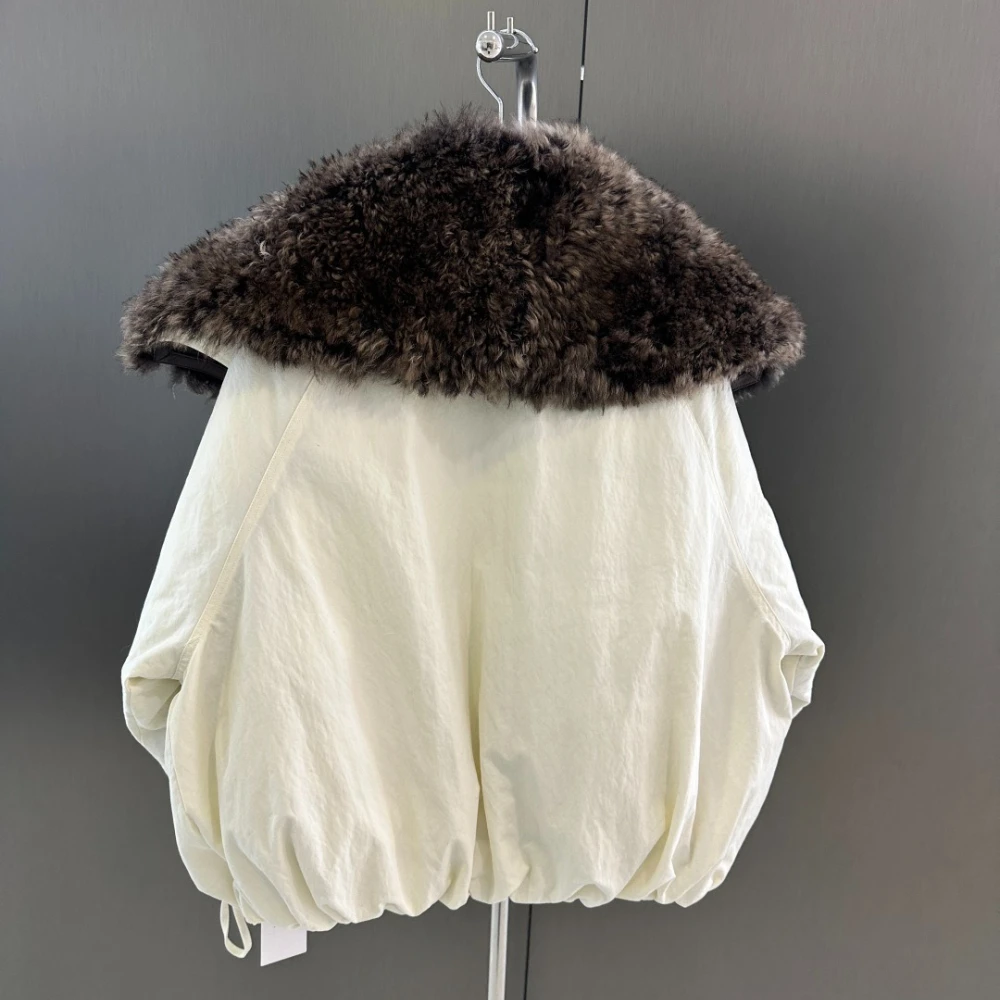 Manteau chaud épais de luxe pour femmes, doudoune canadienne de marque célèbre, veste en duvet d'oie blanche pour dames, zones de neige froide