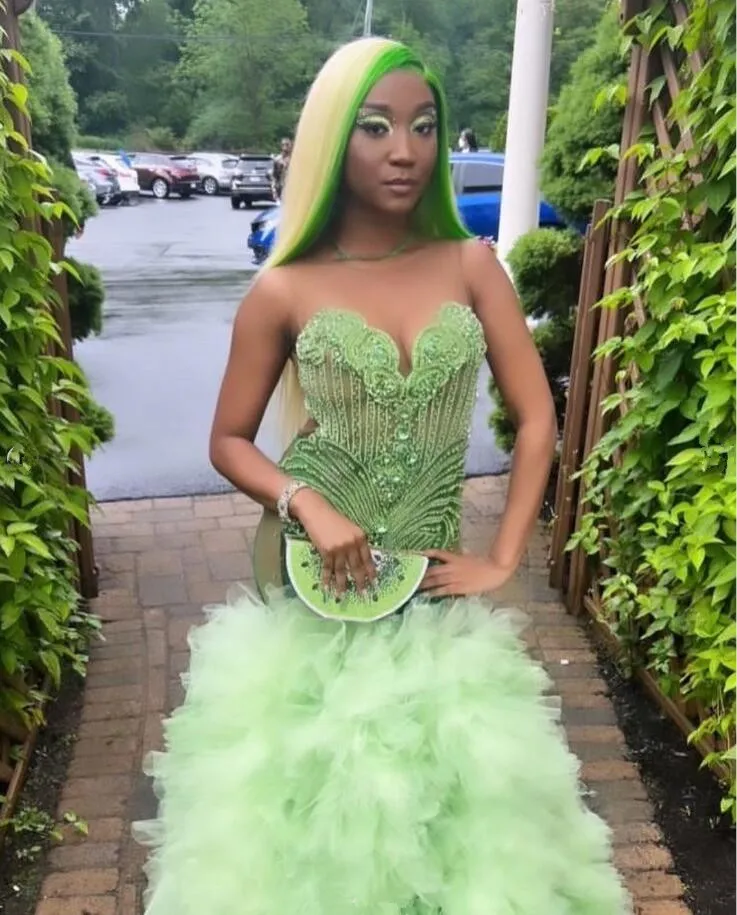 Fruit Green Trumept Long Prom Dress for Black Girl Luxury Diamond Crystal Celebrity Birthday Gown robe de soiree femmes