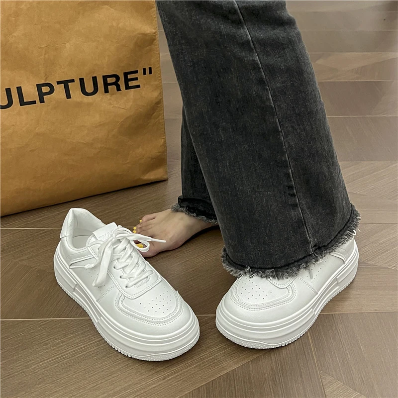 Tennis Sneakers Woman Spring Autumn Sports Board Shoes Fashion Comfort Colorful Casual Academy Style Little White Shoes Female