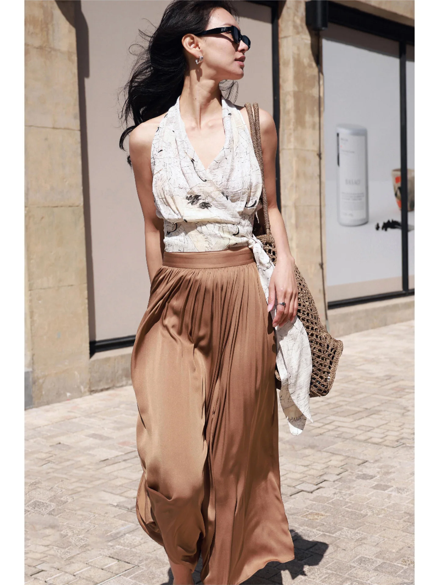 

Новая китайская шелковая блузка FANNIU серии Sle с принтом и вышивкой, V-образным вырезом, завязками и оригинальным дизайном, модель 56