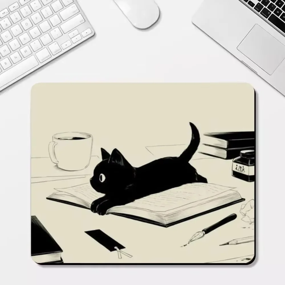 Kleine Anime Kawaii Schwarze Katze Mauspad Cartoon Schreibtischmatte Gaming Tastatur Tischmatte Büro Dekor für PC Maus Teppich Computerspiel