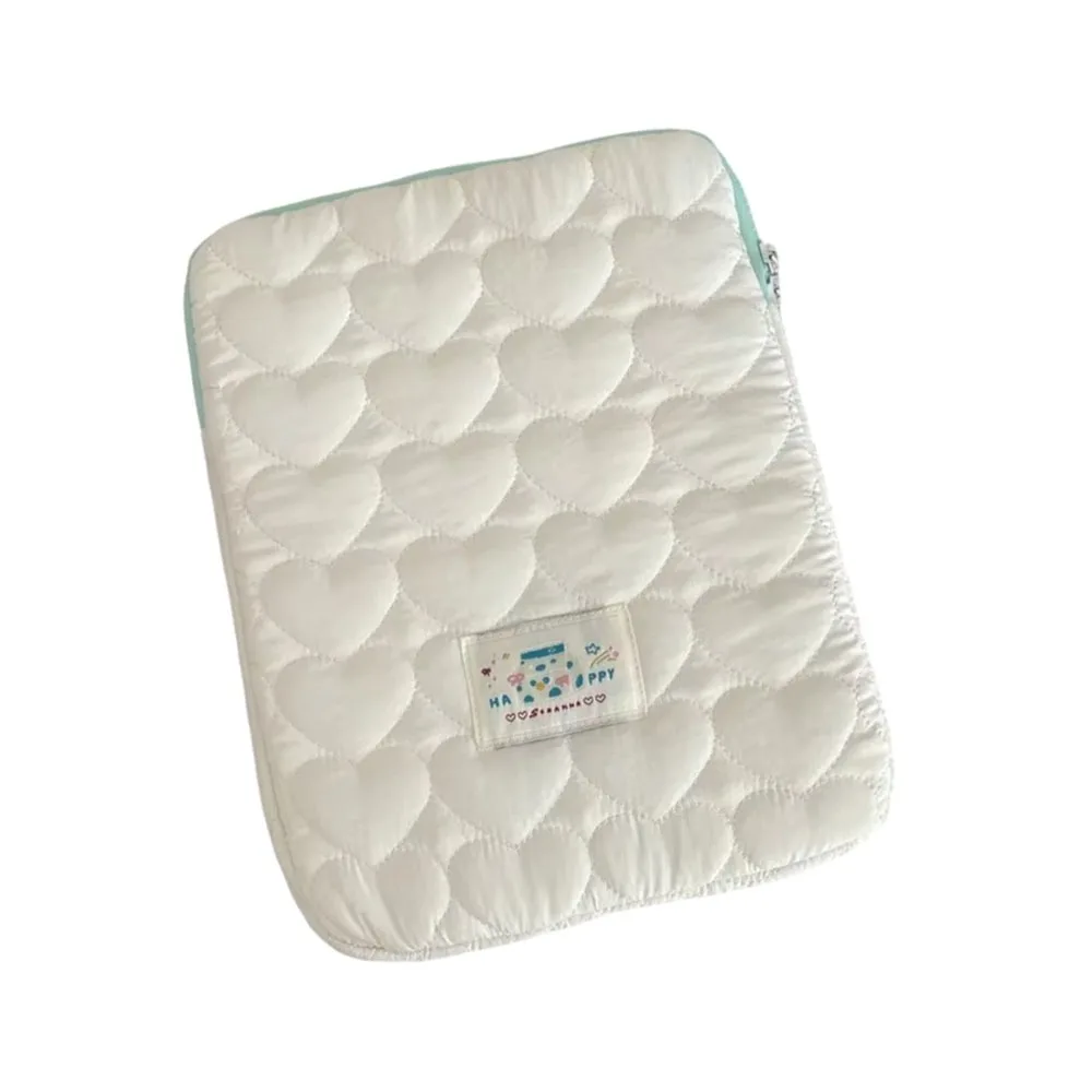 

Cute Quilted Laptop Storage Bag Love Plaid Ultra Soft Tablet Sleeve Pouch Protective Shockproof Notebook Storage Bag Outdoor