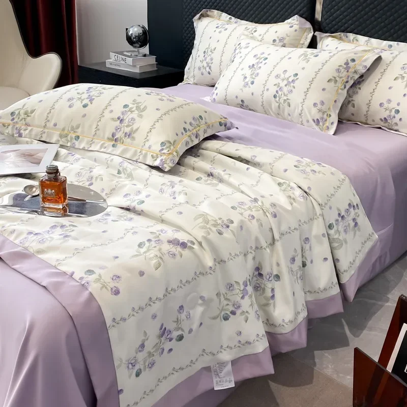 

High-end Floral Summer Blanket Luxury Skin Friendly Air Conditioner Quilt Soft Comfortable Machine Washable Thin Comforter