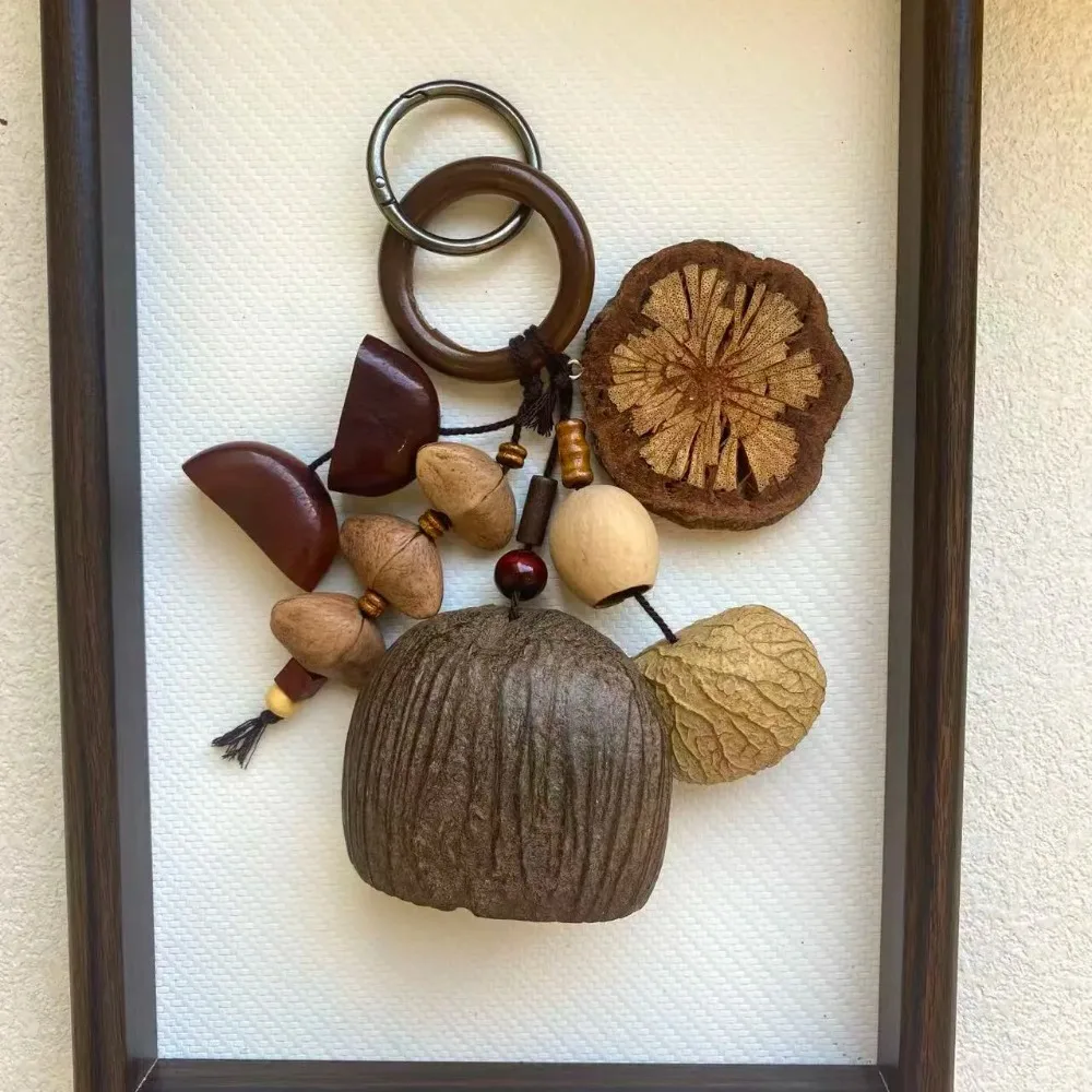 Natural Nut Shell Nut Shell Bell Sound Ringing Hand Cranked Natural Fruit Shell Pendant Handmade Hanging Bell