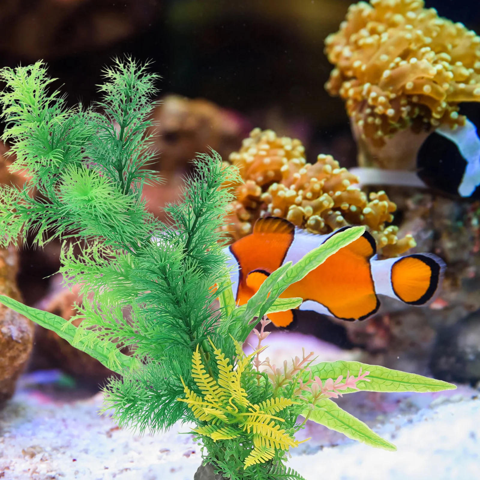 

2Pcs Aquarium Plant Fish Tank Decorative Faux Plants Wear Resistant Artificial Aquarium Accessories Fish Tank Plants