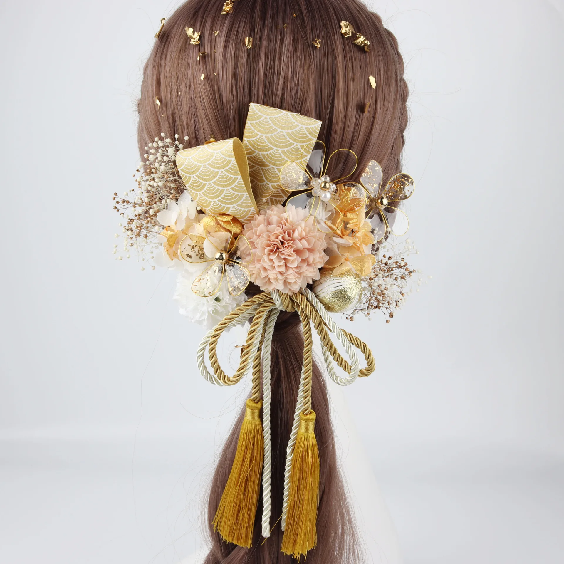 Japanese-style Ceremonial Hairpin with Dry Flower Style, Artificial Floral and Crystal Accents for Coming-of-Age and Graduation