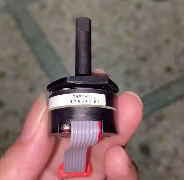 60AY18023 American photoelectric encoder with switch infinite rotation physical picture shooting