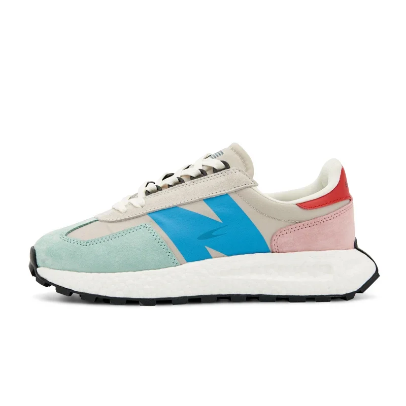 

Comfortable, versatile, shock-absorbing, wear-resistant, spring/summer couple slip resistant, breathable running shoes