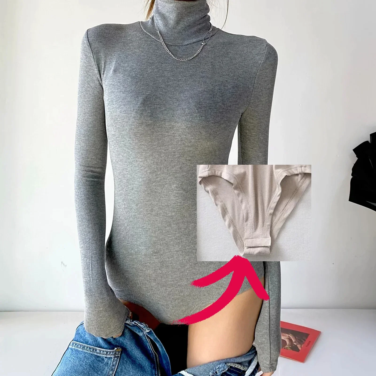 

Women's Autumn One-piece Long-sleeved T-shirt Crotch Open Turtleneck Bottoming Shirt Slim-fit Bag Chest Stack Collar Elastic