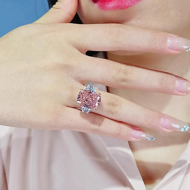 S925 Sterling Silber Ring Mode Leichter Luxus Kissenförmiger Quadratischer Diamantring Hochkarätiger Diamant Rosa Zirkonium Verlobungsring – Detail 12