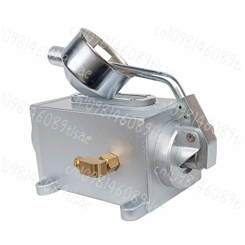 NKHY-8 Hand Operated Lubricator Manual Oil Pump 6mm Outlet ISO9001 Certified for Centralized Lubrication LF
