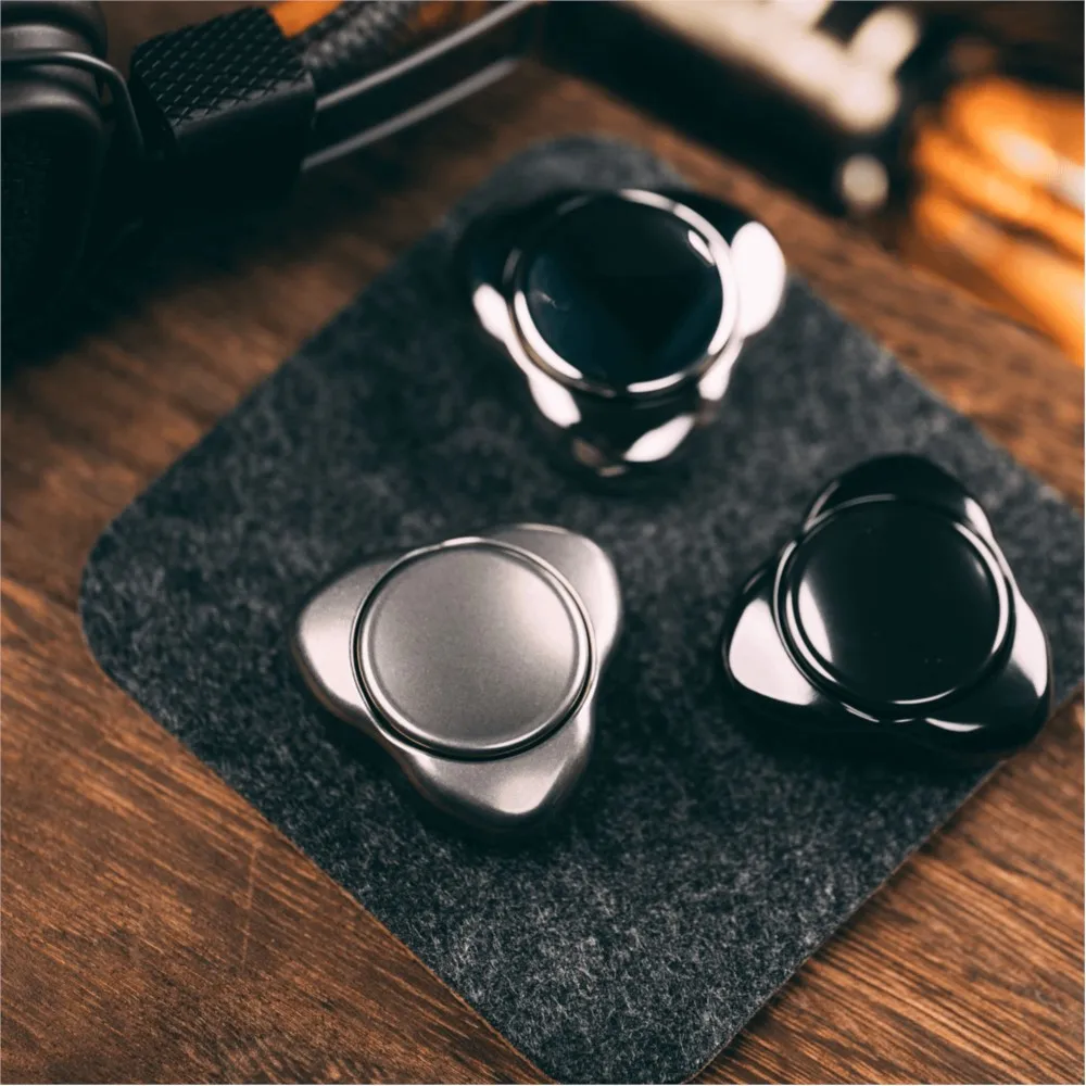 FeiFei EDC Original Point trois lames Fidget Spinner pour adultes jouets d'anxiété Fidgeting Spinners Gyro