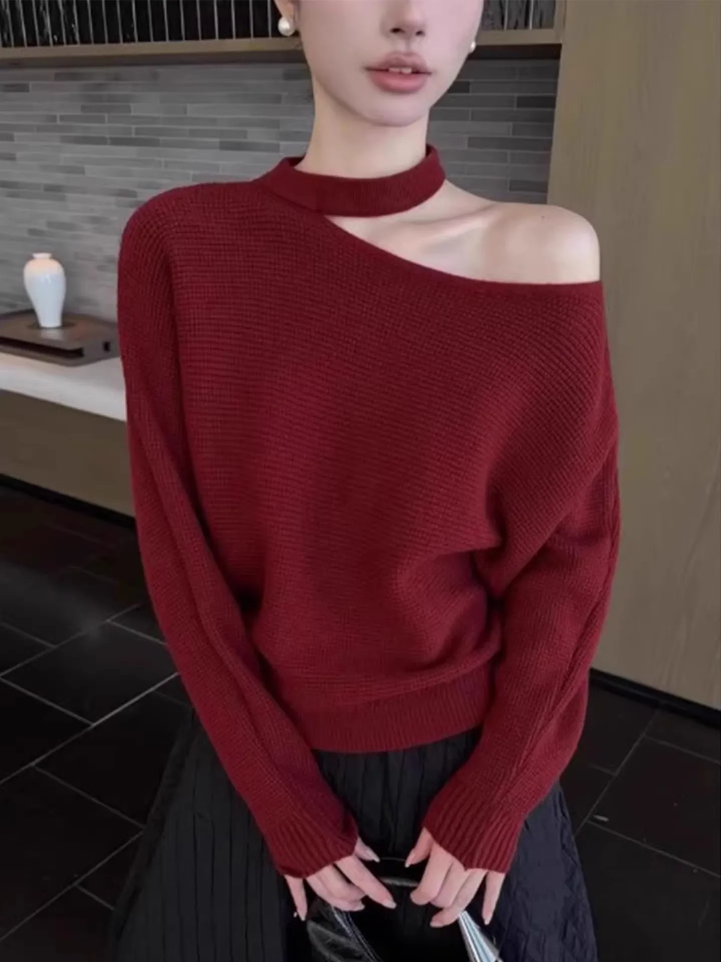 

New Year's Red Knitted Sweater Women's Loose Lazy Ne Hanging Top Spring Outerwear oulder Bared Casual Comfortable Knitwear