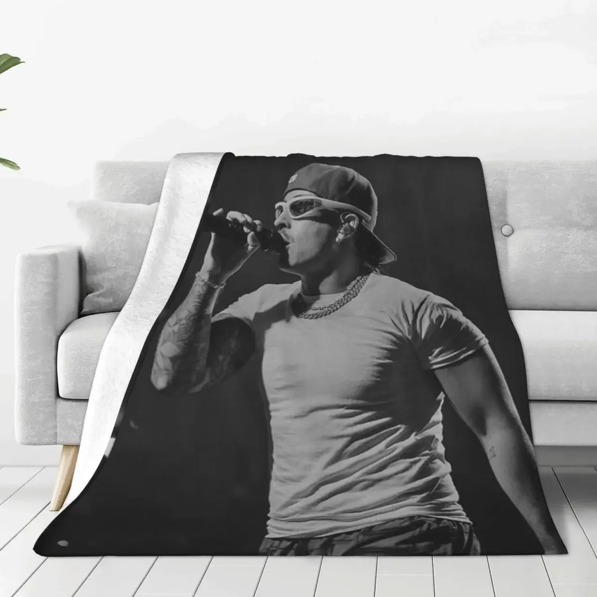

Ferxxo Feid Singer Blankets Sofa Cover Fleece Textile Decor Portable Lightweight Thin Throw Blanket for Bed Couch Bedspread