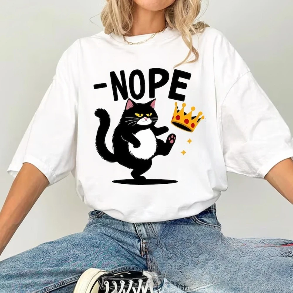 No Kings Black Cat Shirt Nope Cat Kicking Crown T-Shirt Protest Streetwear Men Women Daily Life Fashion Cotton Short Sleeve
