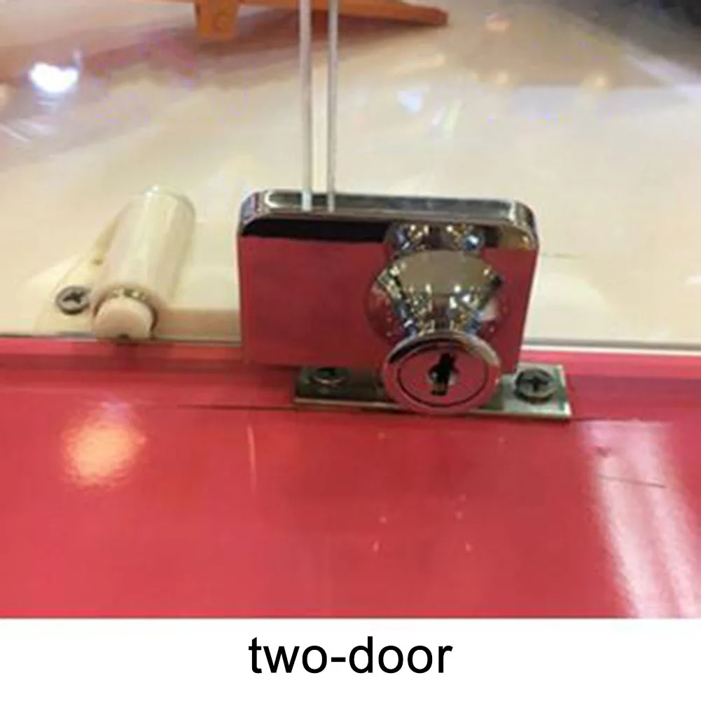 1 buah kabinet kaca kunci pintu ganda kunci Showcase gratis pembukaan kaca dengan kunci seng Aloi baut kaca lemari kunci pintu