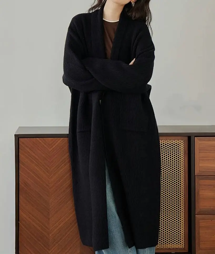 

2025 New Autumn-winter Style Loose and Relaxed Brown High-end V-neck Long Knitted Cardigan