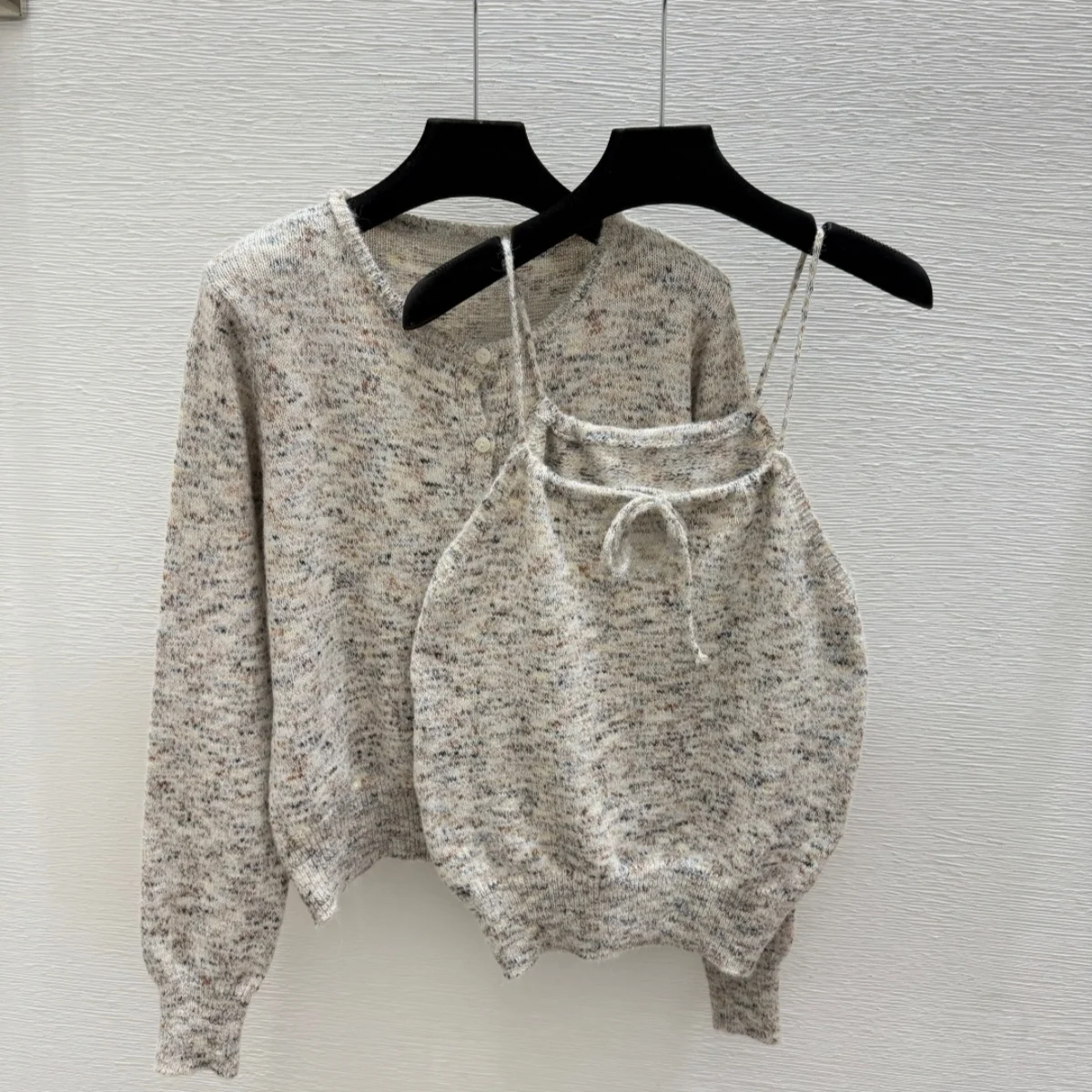 2026 high-quality women's gentle round neck button up cardigan with drawstring camisole vest set--26917150