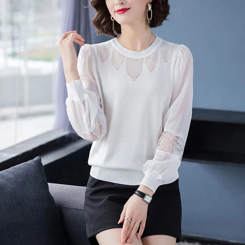 Simple Elegant Round Neck Solid Color Summer Women's Lace Hollow Long Sleeved Loose and Fashion Versatile Knitted Shirt Tops