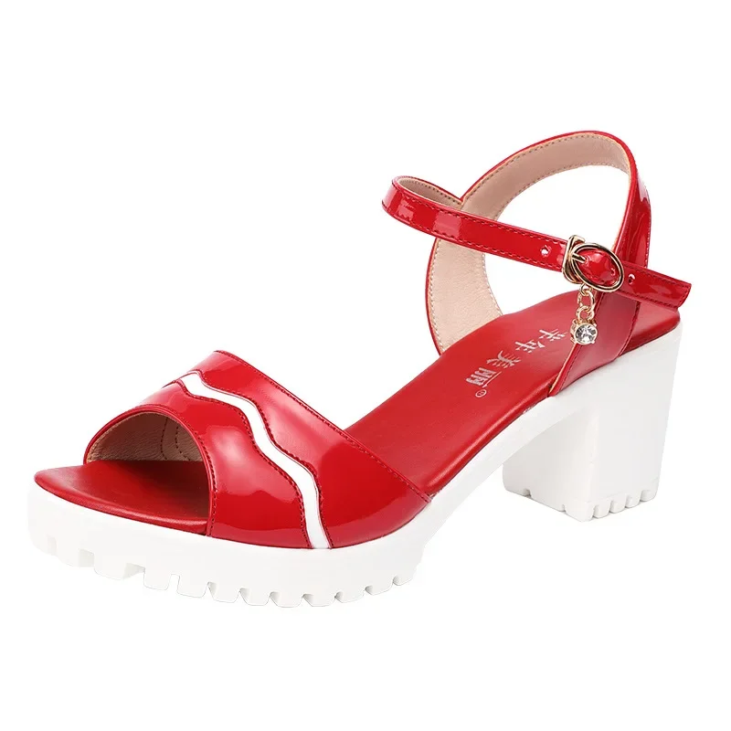 Small Size 32-43 Elegant Patent Leather Shoes 2024 Summer Womens Block Medium Heels Sandals Platform Sandals for Office Mother