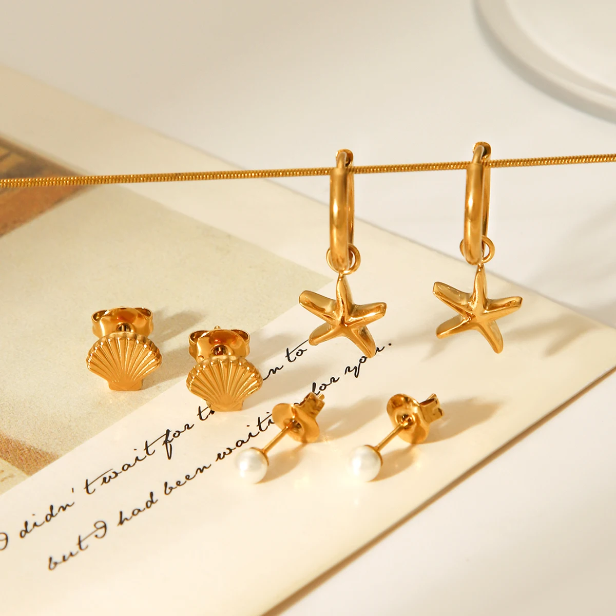 

3 Pairs Of Earrings Set Stainless Steel 18k Gold Plated Beach Series Shell Smooth Starfish Pendant Earrings Women Accessories