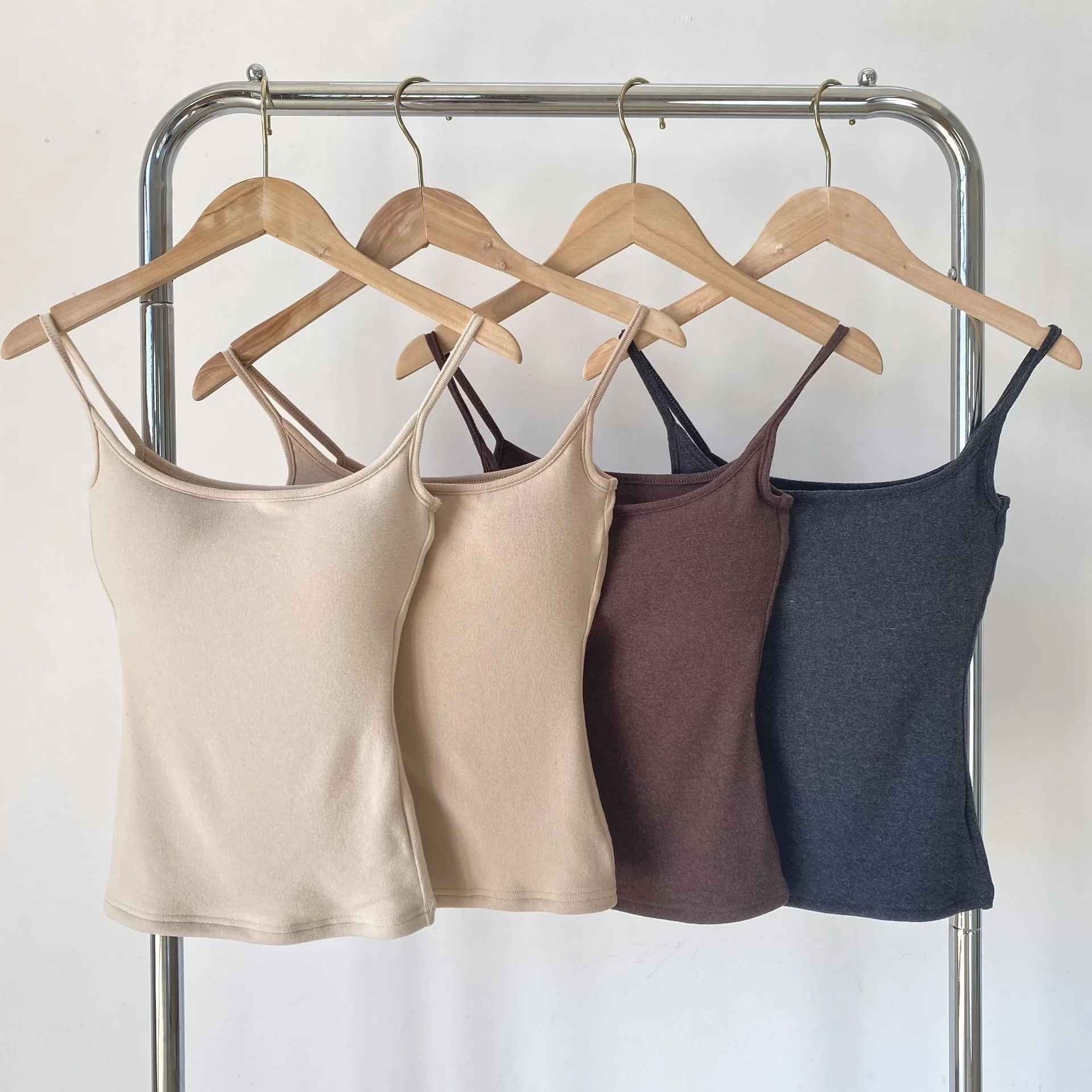 따뜻한 안감 탈부착 가능한 가슴 패드 스트랩 조끼 단색 가을 겨울 보온 베이스 레이어 탑 여성 패션 U넥...