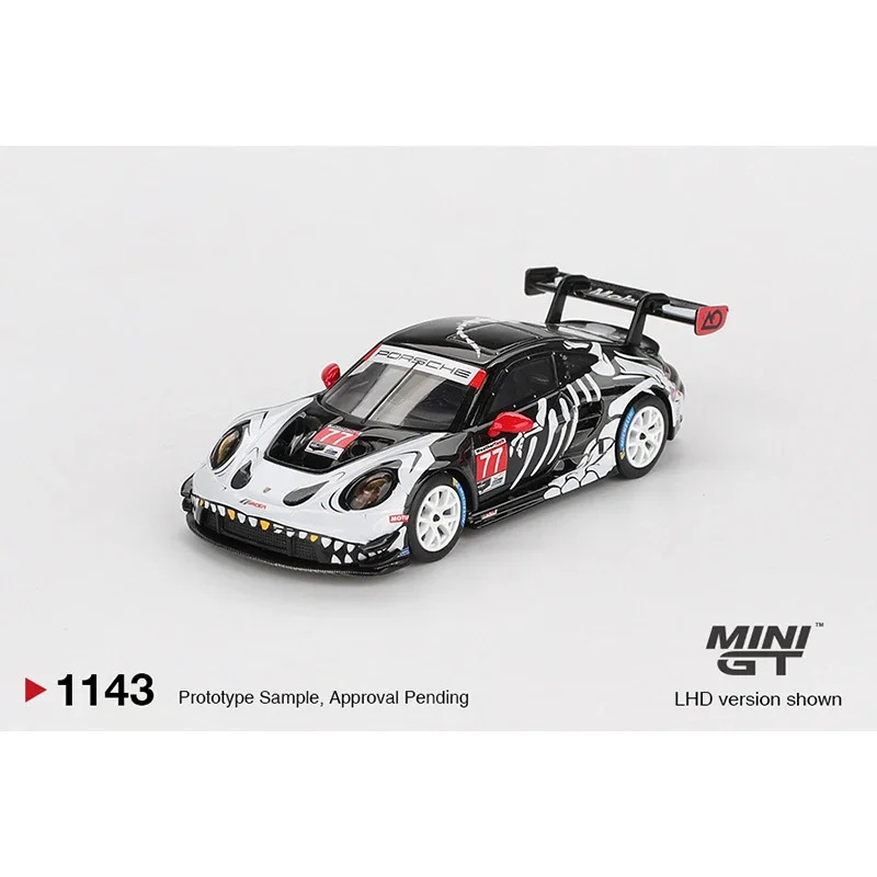 Voorverkoop MINIGT 1143 # 77 1: 64 Porsche 911 GT3 R AO Racing IMSA Petit Le Mans Skeleton Rexy Halloween Diecast Auto Model Speelgoed