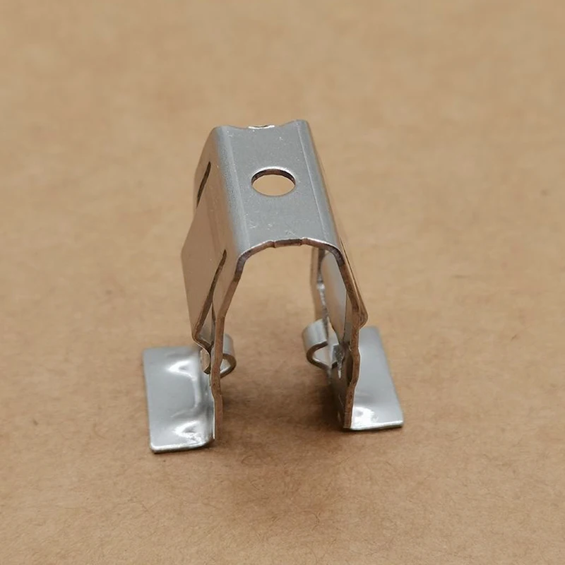 For Audi A4 B8 B9 A6 C6 C7 Q3 Q5 Car Interior Roof Handle Fixing Iron Clip Roof Buckle Handle Clip