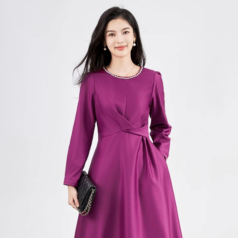 Large size dress dress heavy nail drill design sense of femininity and age reduction foreign air rose red dress