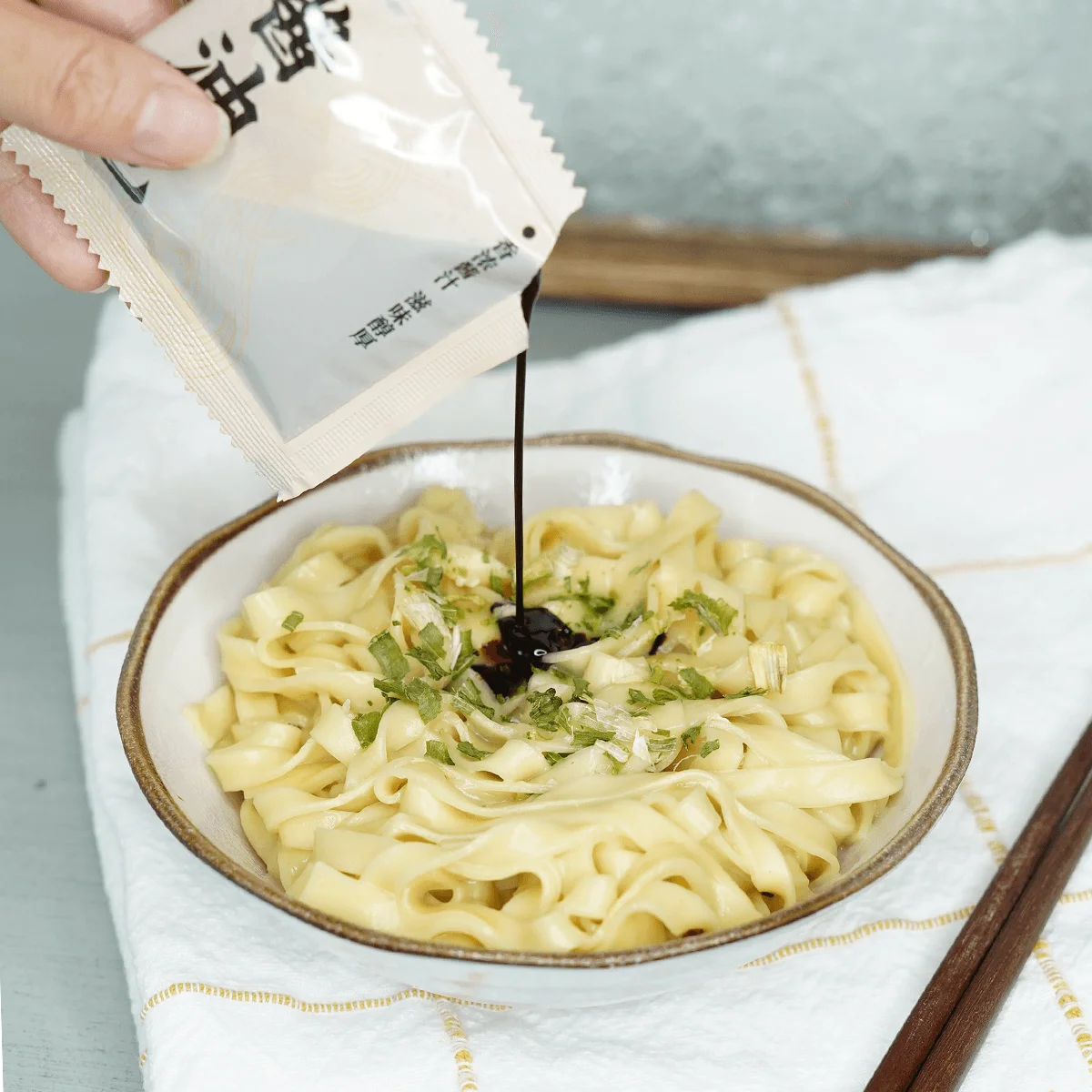 [8 paczek] makaron WUMINGXIAOCHU Shaxian 4.0 uncji * 8 paczek