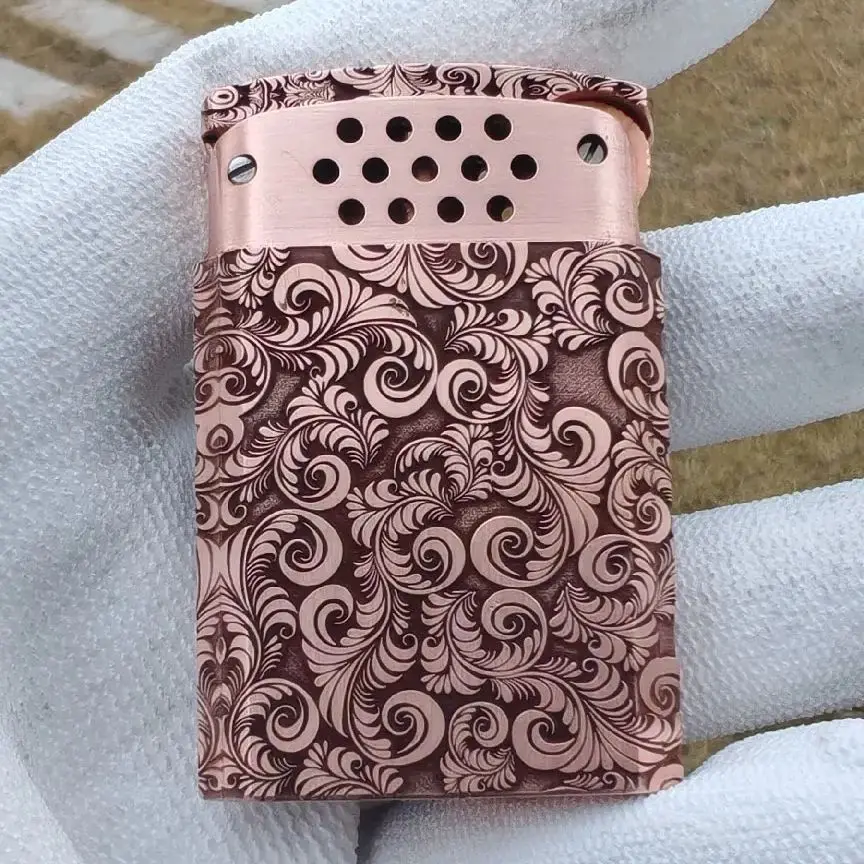 Classic Full Red Copper Kerosenes Lighters Hollowed Out With Exquisite Laser Patterned Fuel Oil Lighters