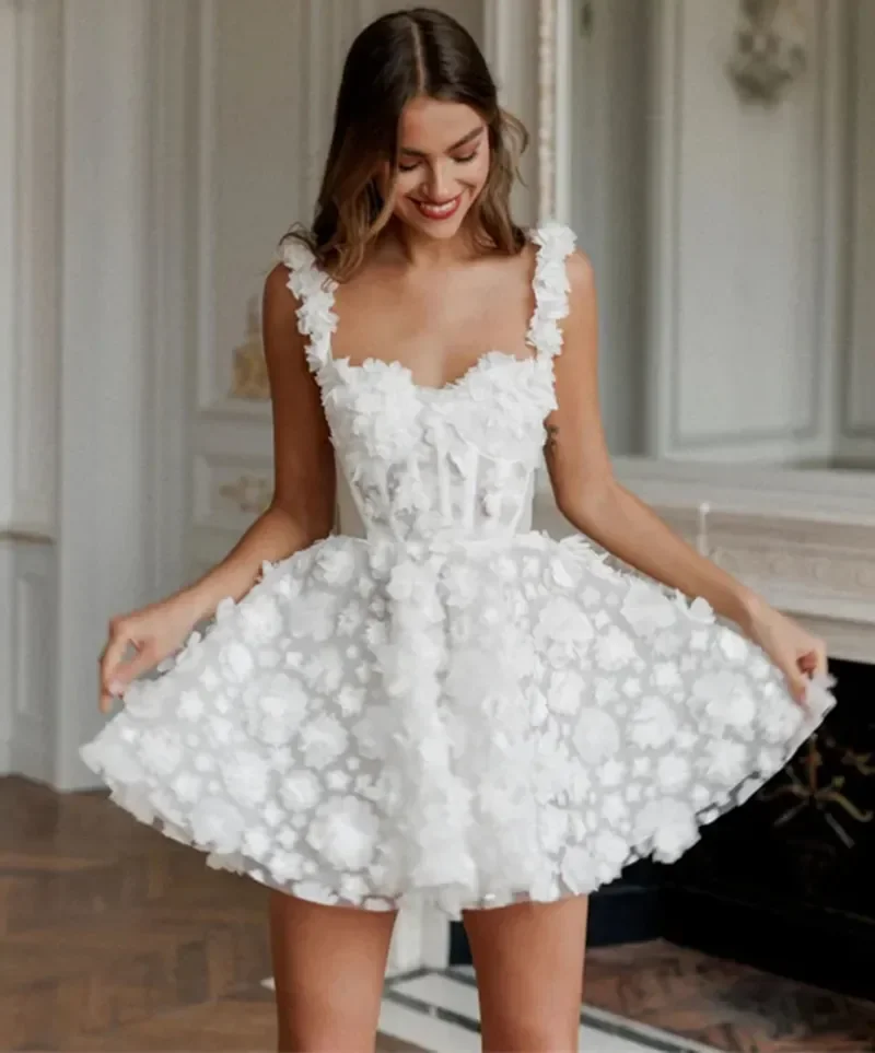 Customized 3D Floral Appliques Mini Short Wedding Dresses Corset Flowers Boho Sweetheart Neck Open Back Beach Bridal Gowns