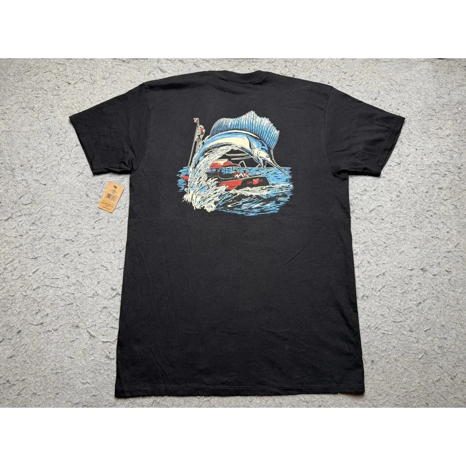 Dark Seas T Shirt Mens Large Black Old Sport Marlin Boat Fishing NEW NWT vintage Washed Unisex Slightly Top For Everyday Wear