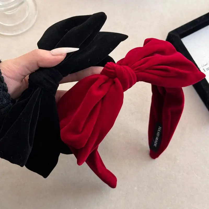 Rot-schwarzes Samt-Stirnband mit breiter Schleife für Mädchen und Frauen, Winter-Haarband, modisches, temperamentvolles Neujahrs-Haar-Accessoire【AliS8】 – Detail 5