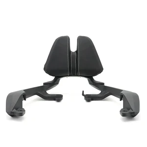 Motorrad Beifahrer Rücksitz, Hinterhalskits im Hintergrund, Honda 750 Honda 750, Forza750, Forza750 NSS -Pad 8 Hauptverkäufe Honda adv - №4