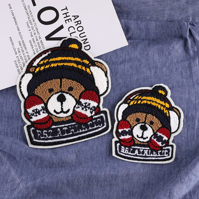 1 Pcs Chenille Patches Cute Big Bear Badge Big Plush Patch Clothing Accessories DIY Clothing Jacket Hand Sewing Decorative