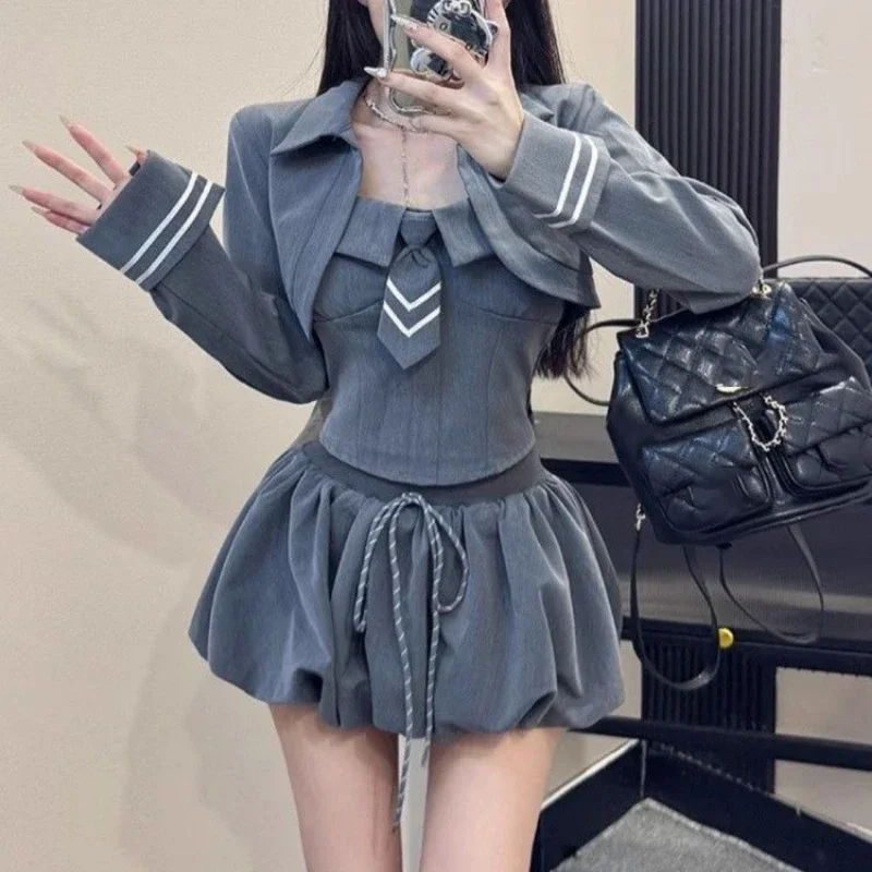 

Японский консервативный стиль Лолита, комплект из 3 предметов, женское винтажное готическое короткое пальто, милый жилет с галстуком, юбки с бутоном цветка, униформа Y2k, костюм