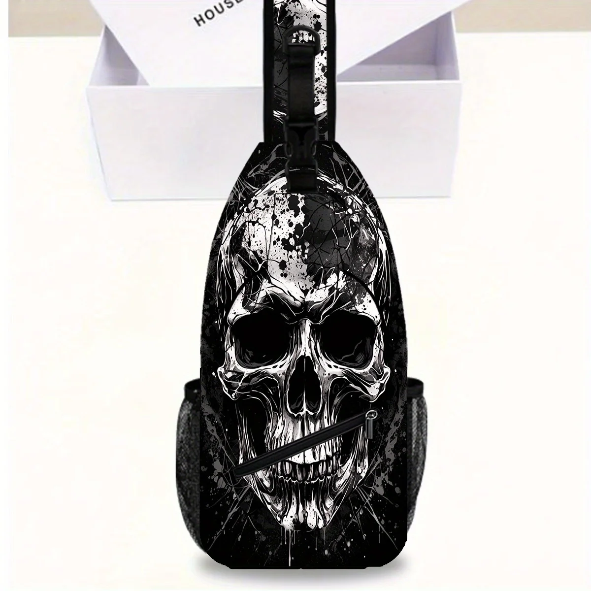 

1 шт. Готическая сумка через плечо с черепом и регулируемым ремешком - черно-белая компактная нагрудная сумка с принтом черепа на молнии для женщин и мужчин