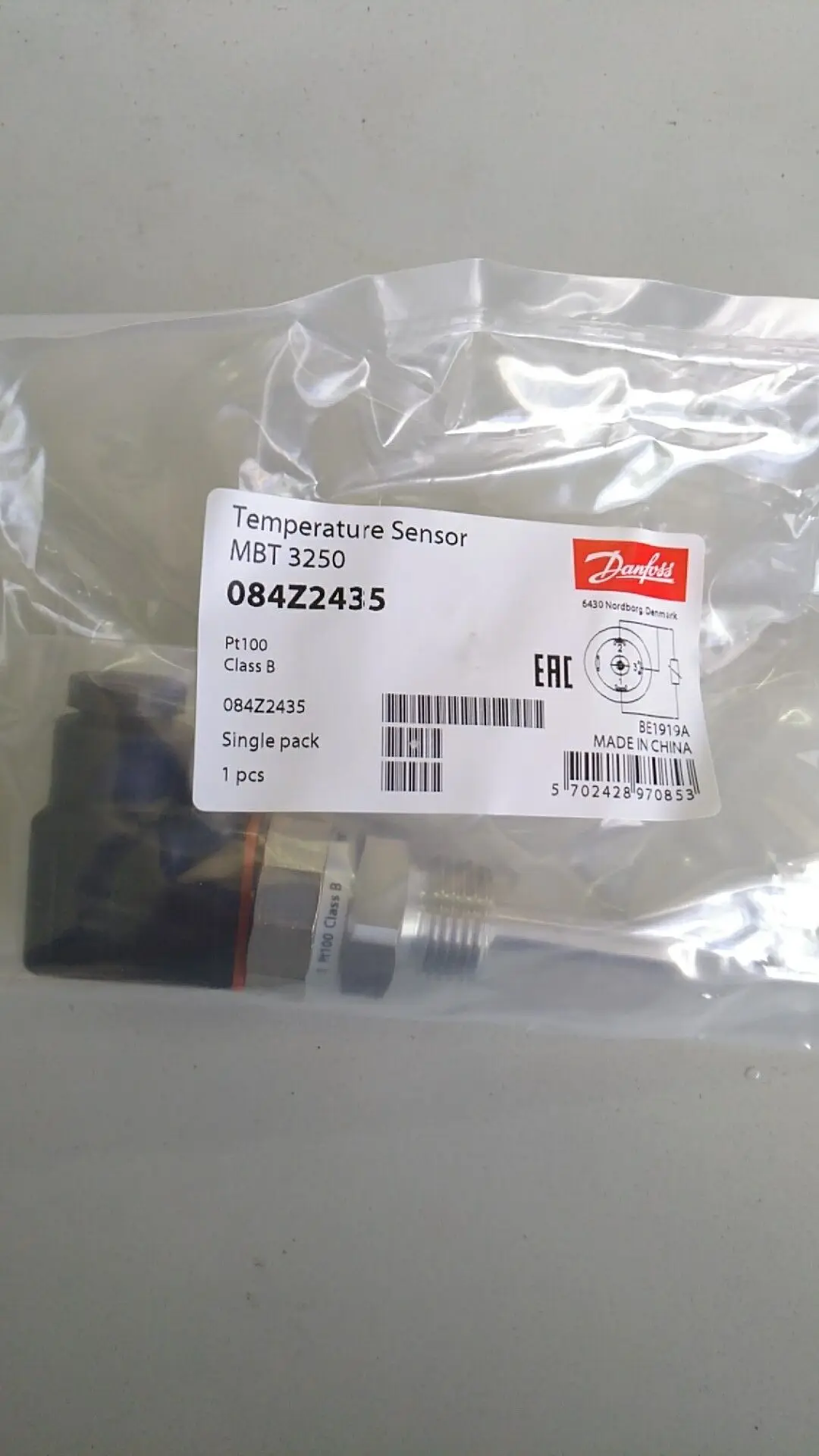 MBT3250 084Z2450 DanfossGenuine Transmitter Probe Temperature Head Of Temperature Sensor