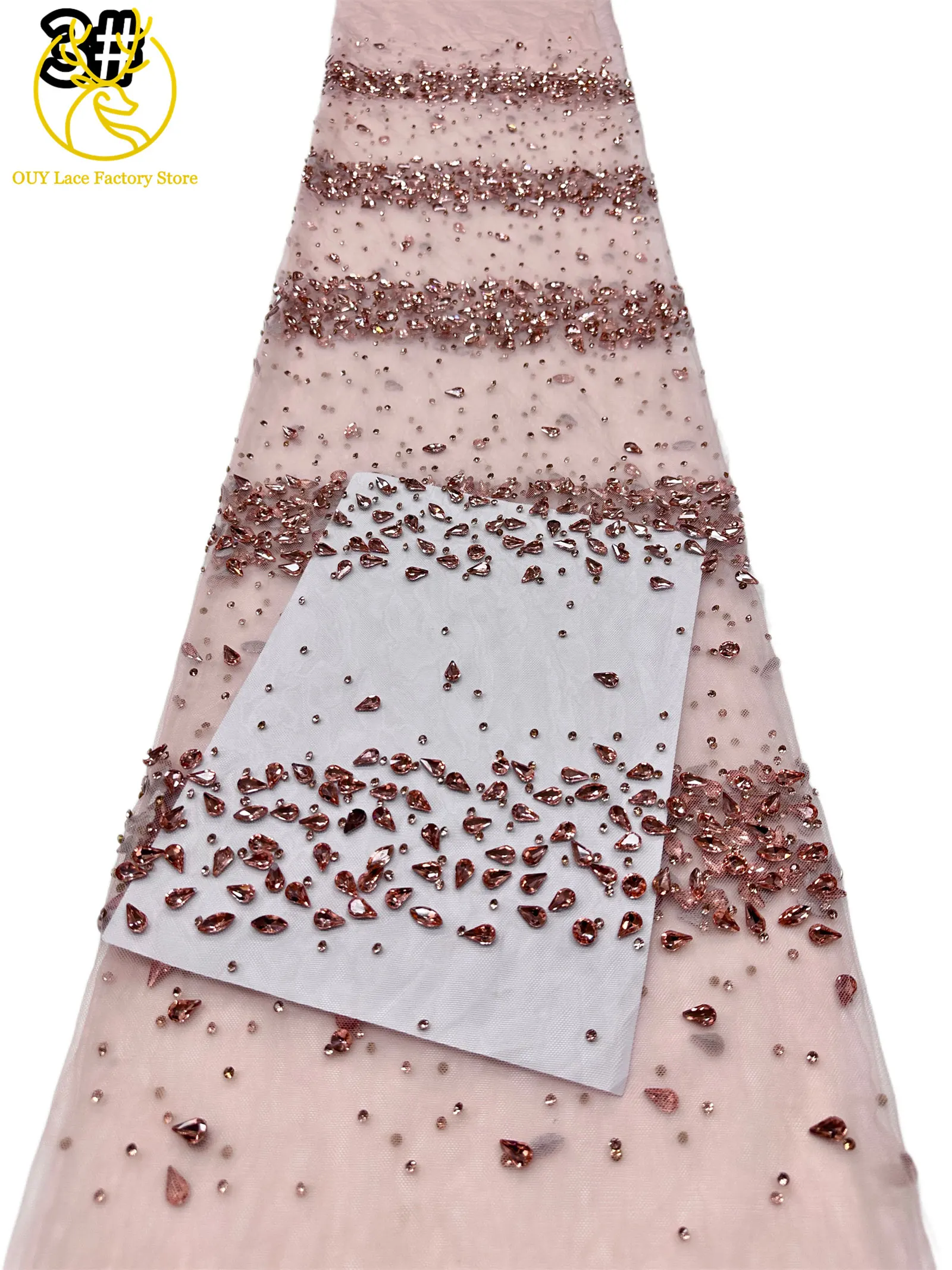 Goldener Luxus-Tüll-Spitzenstoff aus Dubai, hochwertiger nigerianischer afrikanischer Diamant-Tüll-Spitzenstoff für Hochzeitskleidung. – Detail 13