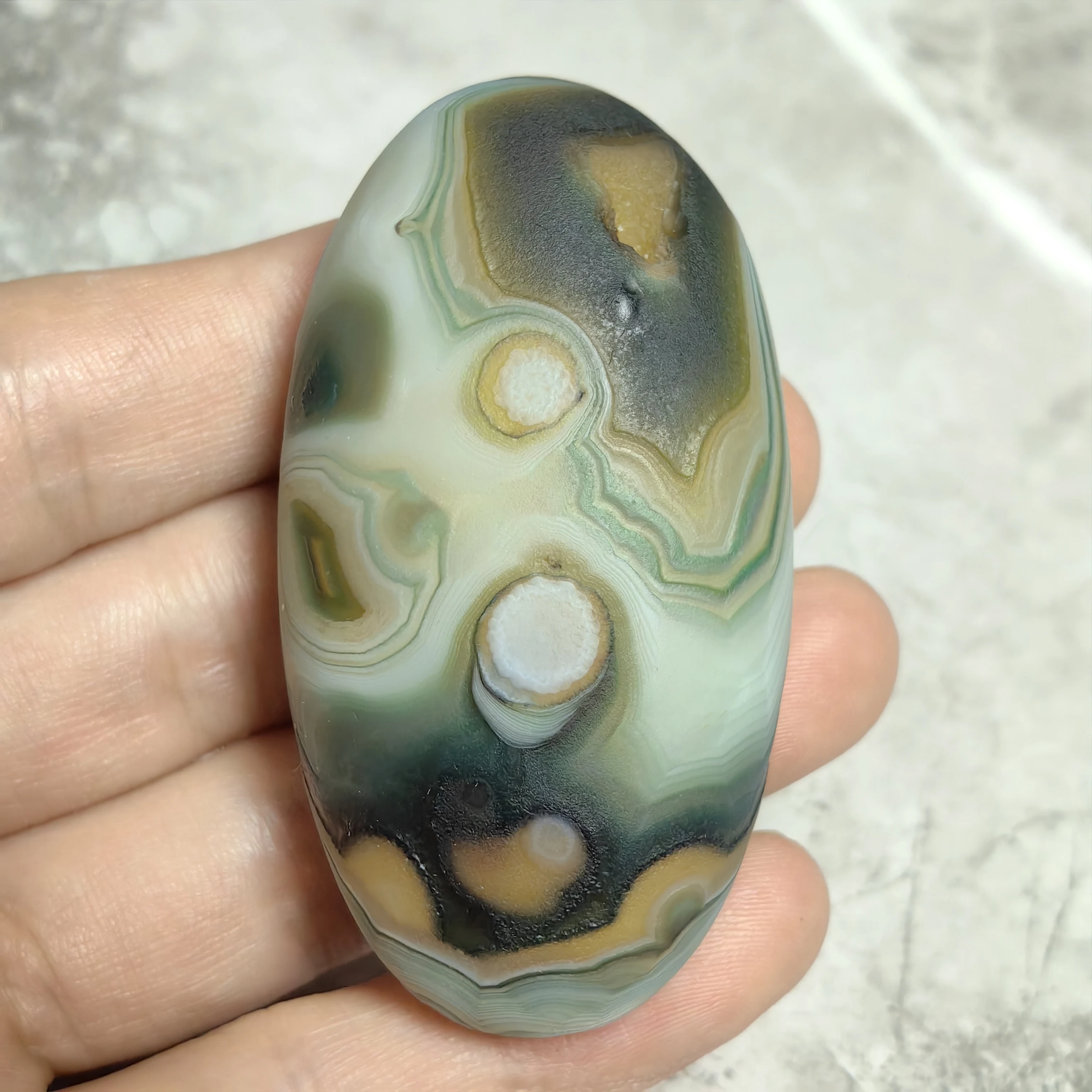 Natural Agate Specimens with Character Patterns, Reiki Spiritual Meditation Good Luck Amulet for Home or Office, Pure Geological
